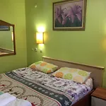 Hotel Camel &