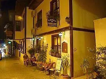 Camel & Αττάλεια